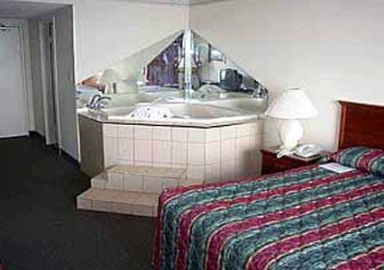 Comfort South Oceanfront Inn
